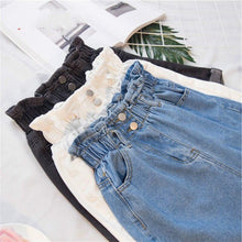 将图片加载到图库查看器,Plus Size Summer Black Women's Denim Shorts Large Size 5Xl Harem Ruffle White High Waisted Shorts Elastic Waist Jeans for Women