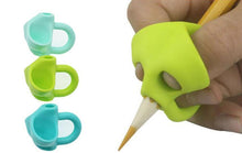 将图片加载到图库查看器,Two-Finger Pen Holder Silicone Baby Learning Writing Tool Correction Device Pencil Set Stationery 3 Piece Set Gift 2 Piece Fish