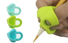 将图片加载到图库查看器，Two-Finger Pen Holder Silicone Baby Learning Writing Tool Correction Device Pencil Set Stationery 3 Piece Set Gift 2 Piece Fish
